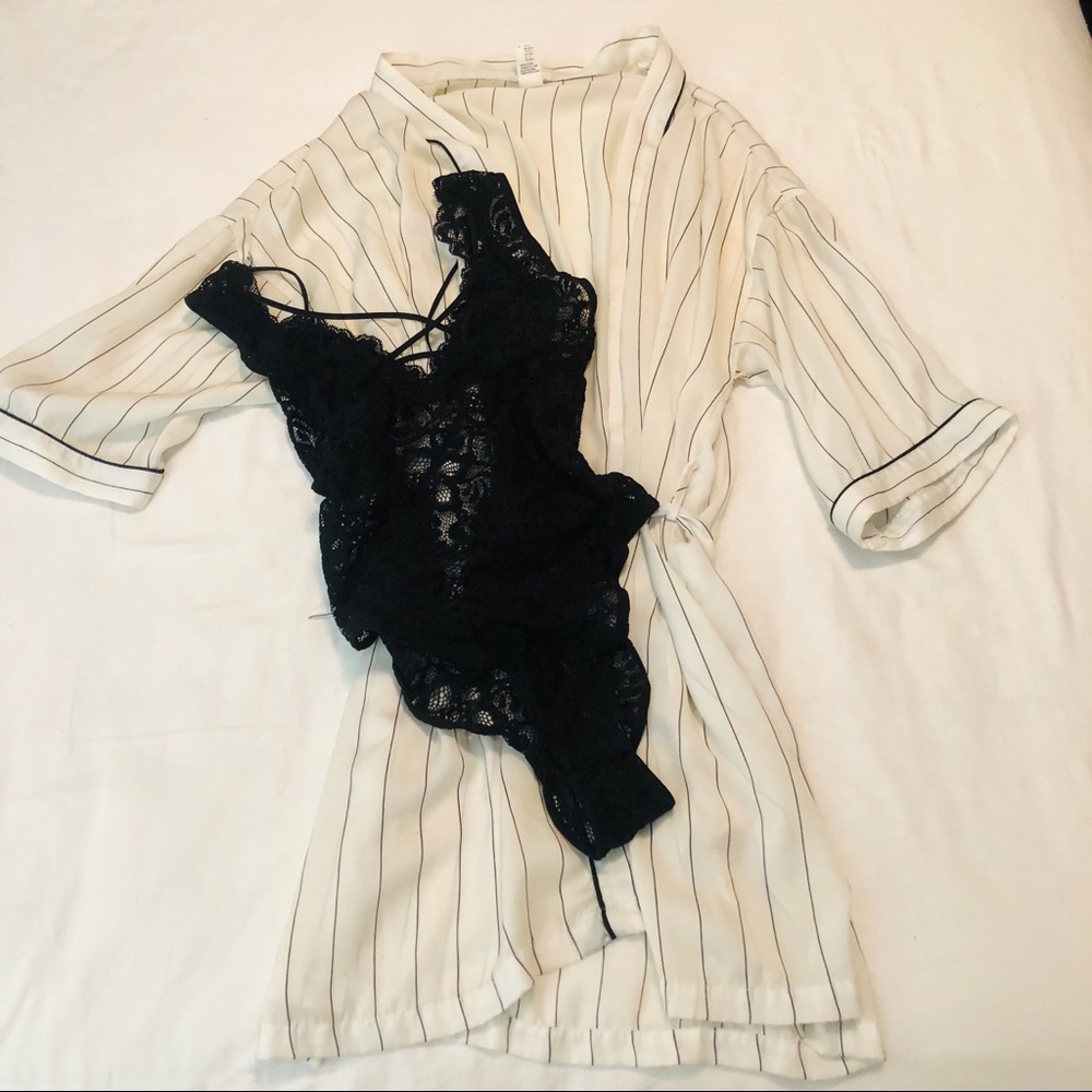 Pinstripe robe